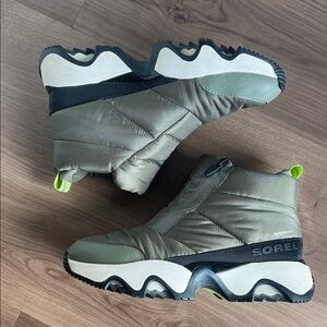 Sorel Kinetic Women's Boots